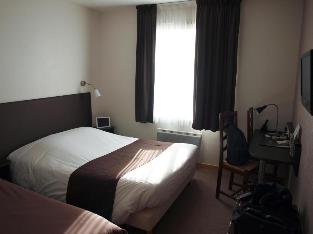 Logis Hôtel Lodge La Valette Cesson-Sévigné Quarto foto